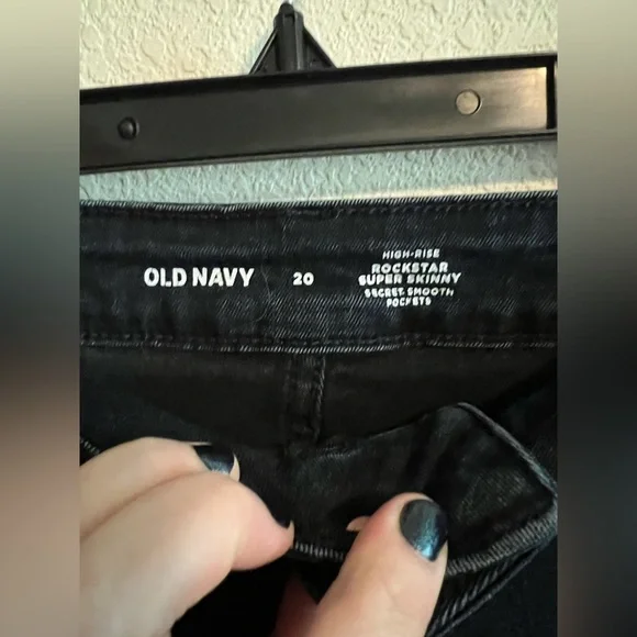 Old Navy Rock Star Jeans Size 20 - Picture 3 of 9